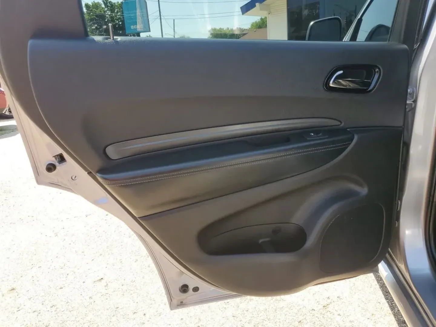 2021 Billet Clearcoat /Black Dodge Durango GT Plus (1C4RDJDG9MC) with an V6, 3.6L engine, 8-speed automatic transmission, located at 6064 Gull Rd, Kalamazoo, MI, 49048, (269) 222-0088, 42.328388, -85.512924 - **Unleash Adventure with the 2021 Dodge Durango GT AWD at AutoMaxx - Battle Creek!**<br /> <br /> Are you ready to elevate your family trips and weekend getaways? The 2021 Dodge Durango GT AWD is the perfect vehicle for those seeking a blend of space, power, and versatility. With seating for seven a - Photo#19