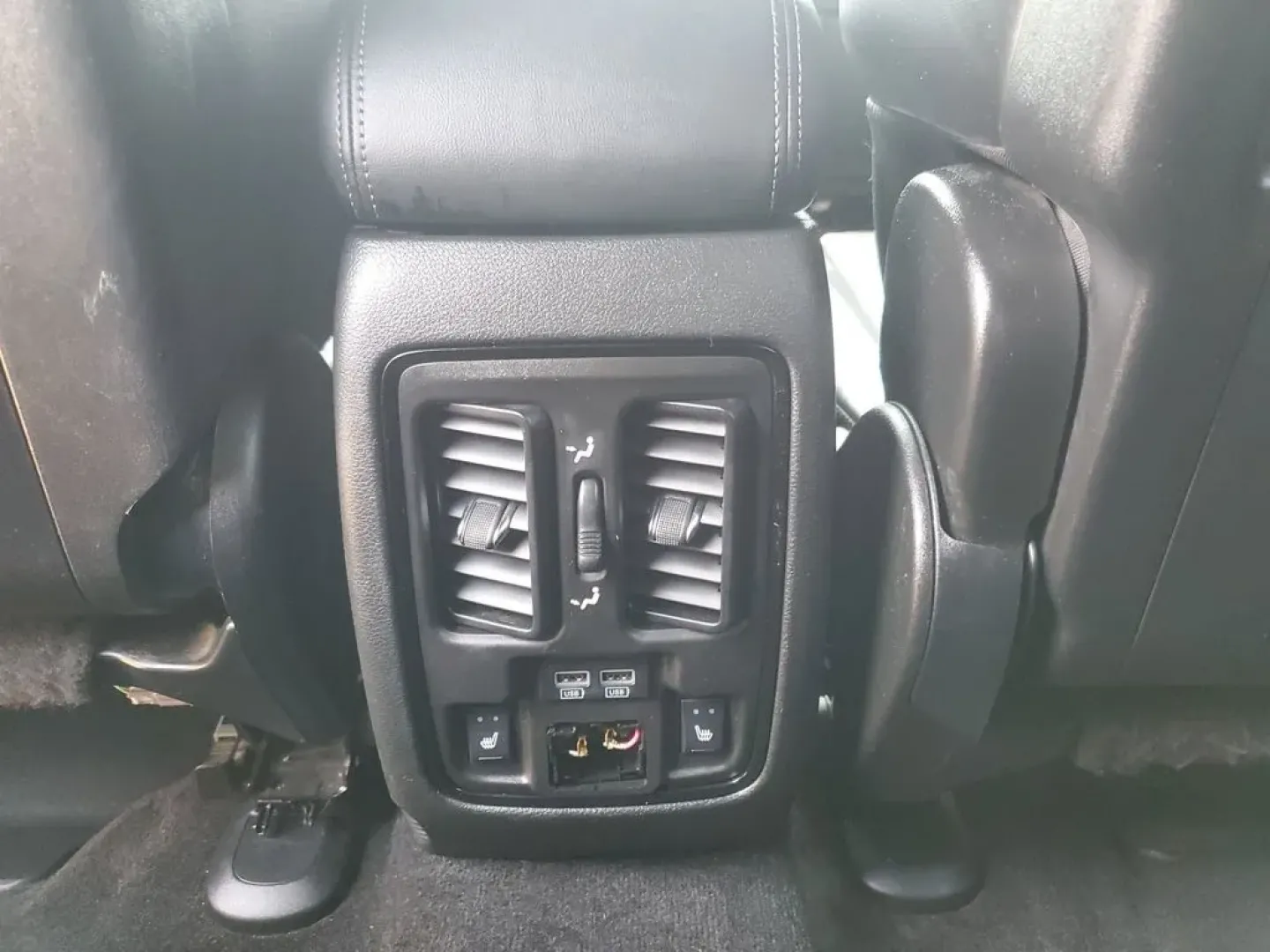 2021 Billet Clearcoat /Black Dodge Durango GT Plus (1C4RDJDG9MC) with an V6, 3.6L engine, 8-speed automatic transmission, located at 6064 Gull Rd, Kalamazoo, MI, 49048, (269) 222-0088, 42.328388, -85.512924 - **Unleash Adventure with the 2021 Dodge Durango GT AWD at AutoMaxx - Battle Creek!**<br /> <br /> Are you ready to elevate your family trips and weekend getaways? The 2021 Dodge Durango GT AWD is the perfect vehicle for those seeking a blend of space, power, and versatility. With seating for seven a - Photo#23