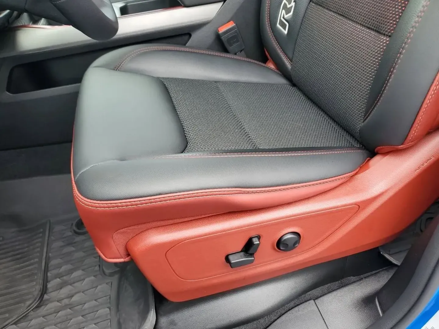 2025 Hydro Blue Pearlcoat /Red/Black Ram 1500 Rebel (1C6SRFLP8SN) with an 6 Cyl, 3.0L engine, 8-speed automatic transmission, located at 6064 Gull Rd, Kalamazoo, MI, 49048, (269) 222-0088, 42.328388, -85.512924 - **Unleash Adventure with the 2025 Ram 1500 Rebel Crew Cab Your Ultimate Pickup Experience!**<br /> <br /> Are you ready to elevate your lifestyle with a vehicle that is as versatile as it is powerful? The 2025 Ram 1500 Rebel Crew Cab is perfect for those who crave adventure, whether you're navigati - Photo#14
