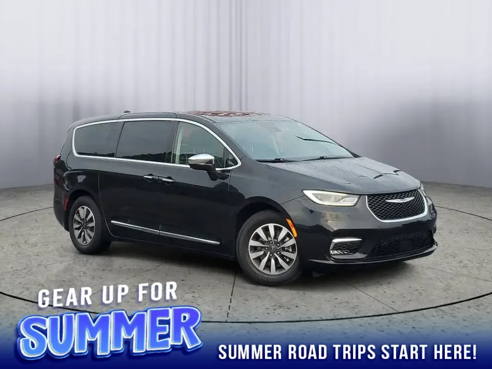 2022 Chrysler Pacifica Hybrid Limited
