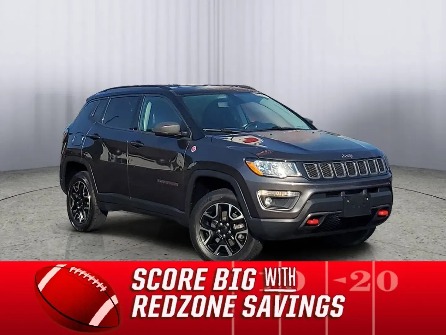 2020 GRAY /BLACK Jeep Compass Trailhawk (3C4NJDDB1LT) with an 4 Cyl, 2.4L engine, Automatic transmission, located at 6064 Gull Rd, Kalamazoo, MI, 49048, (269) 222-0088, 42.328388, -85.512924 - Elevate your adventures and embrace the road less traveled with the 2020 Jeep Compass Trailhawk 4WD, available now at AutoMaxx - Kalamazoo! This sporty SUV is designed for those who crave exploration while providing all the comforts and conveniences you desire for everyday use. Whether you're naviga - Photo#0