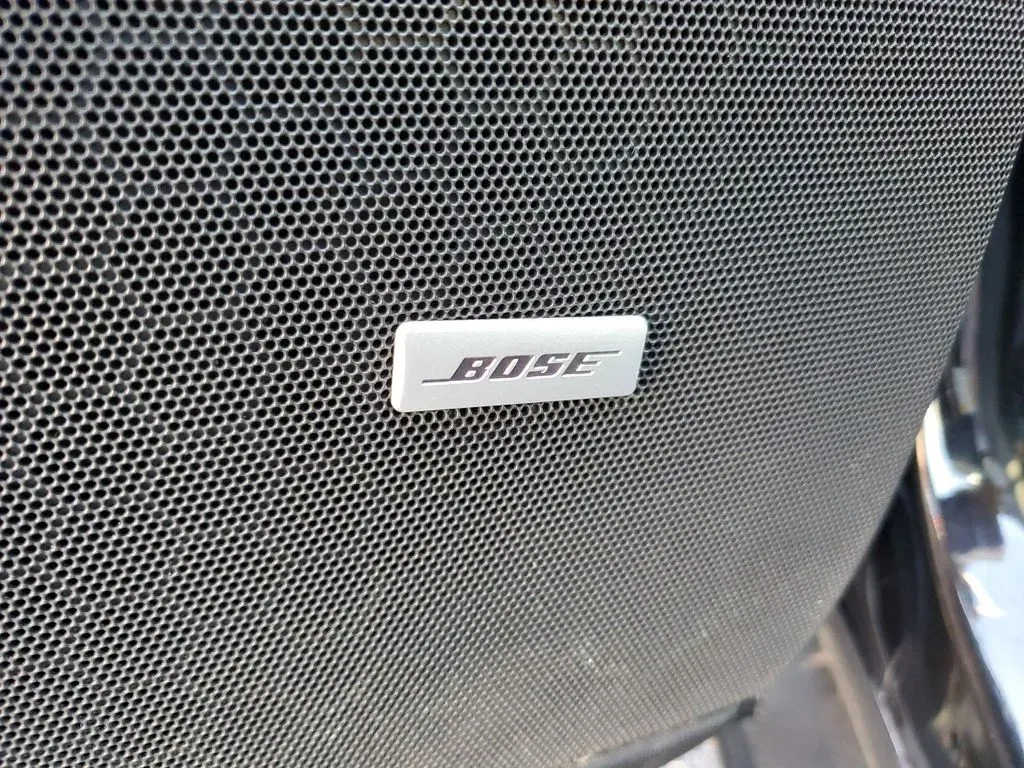2021 Stellar Black Metallic /Jet Black Cadillac XT5 AWD Sport (1GYKNGRSXMZ) with an V6, 3.6L engine, 9-speed automatic transmission, located at 6064 Gull Rd, Kalamazoo, MI, 49048, (269) 222-0088, 42.328388, -85.512924 - Unleash adventure with the stunning 2021 Cadillac XT5 Sport AWD - a perfect blend of luxury, comfort, and versatility ideal for both daily commutes and weekend getaways. Whether you're transporting the family to the Kalamazoo Institute of Arts or embarking on a scenic drive through the picturesque c - Photo#15