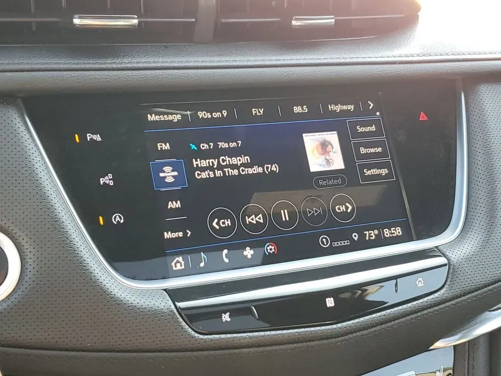 2021 Stellar Black Metallic /Jet Black Cadillac XT5 AWD Sport (1GYKNGRSXMZ) with an V6, 3.6L engine, 9-speed automatic transmission, located at 6064 Gull Rd, Kalamazoo, MI, 49048, (269) 222-0088, 42.328388, -85.512924 - Unleash adventure with the stunning 2021 Cadillac XT5 Sport AWD - a perfect blend of luxury, comfort, and versatility ideal for both daily commutes and weekend getaways. Whether you're transporting the family to the Kalamazoo Institute of Arts or embarking on a scenic drive through the picturesque c - Photo#25