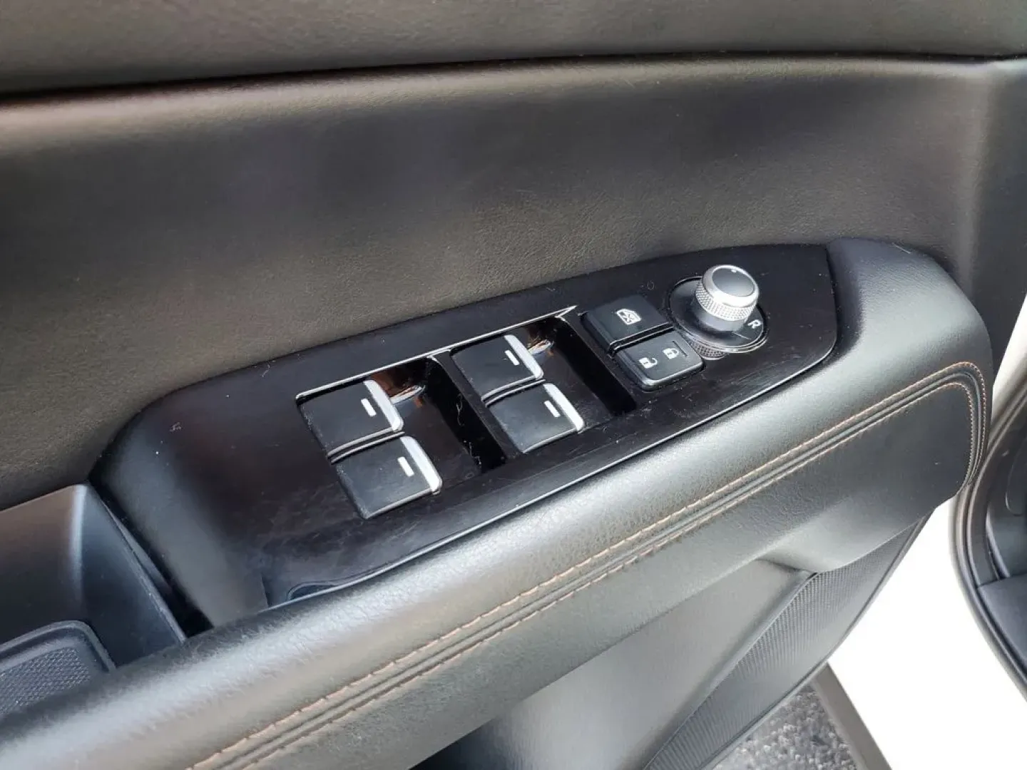 2023 Rhodium White Metallic /BLACK Mazda CX-5 2.5 S Premium Package (JM3KFBDM2P0) with an 4 Cyl, 2.5L engine, 6-speed automatic transmission, located at 6064 Gull Rd, Kalamazoo, MI, 49048, (269) 222-0088, 42.328388, -85.512924 - **Adventure Awaits with the 2023 Mazda CX-5 Your Perfect Companion for Life in Kalamazoo!**<br /> <br /> Are you ready to elevate your daily commute or embark on weekend adventures? Look no further! The 2023 Mazda CX-5 is not just a vehicle; it's a lifestyle choice that offers a perfect blend of st - Photo#12
