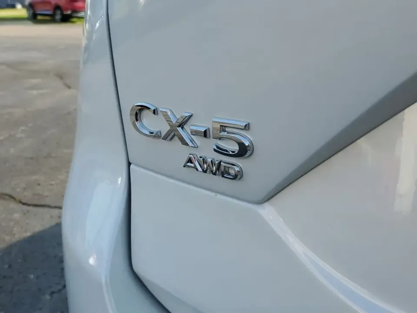 2023 White Metallic /Black Mazda CX-5 2.5 S Premium Package (JM3KFBDM2P0) with an SKYACTIV 2.5L 4-Cylinder DOHC 16V engine, Automatic transmission, located at 6064 Gull Rd, Kalamazoo, MI, 49048, (269) 222-0088, 42.328388, -85.512924- Photo#34
