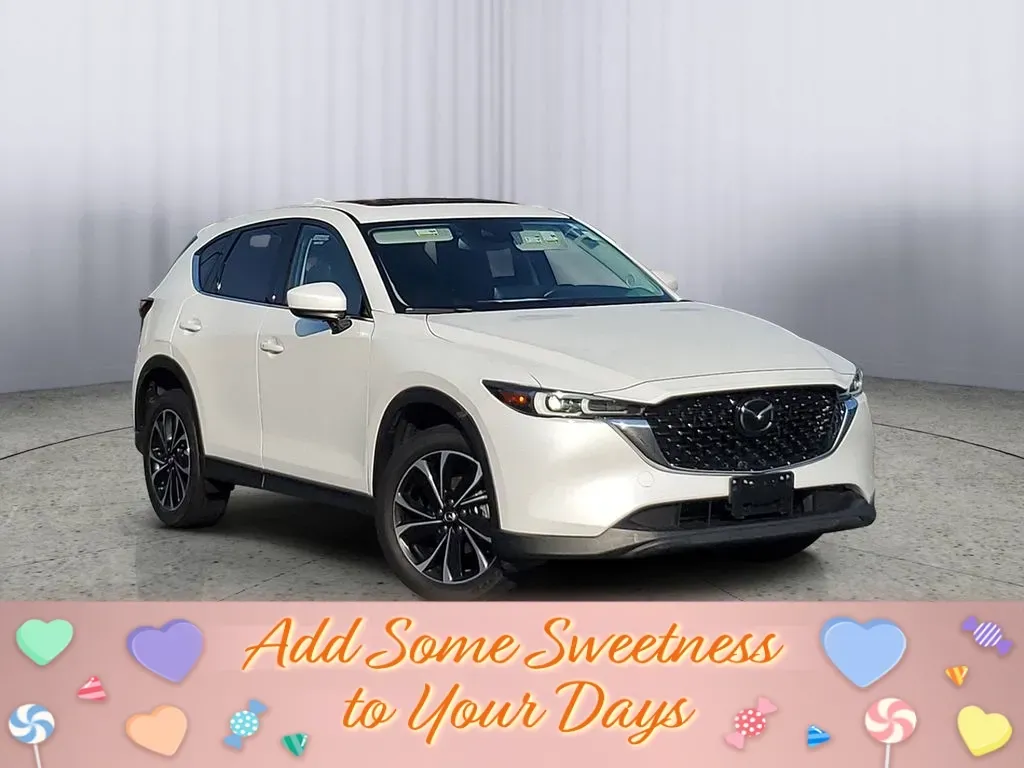 2023 Mazda CX-5 S Premium package