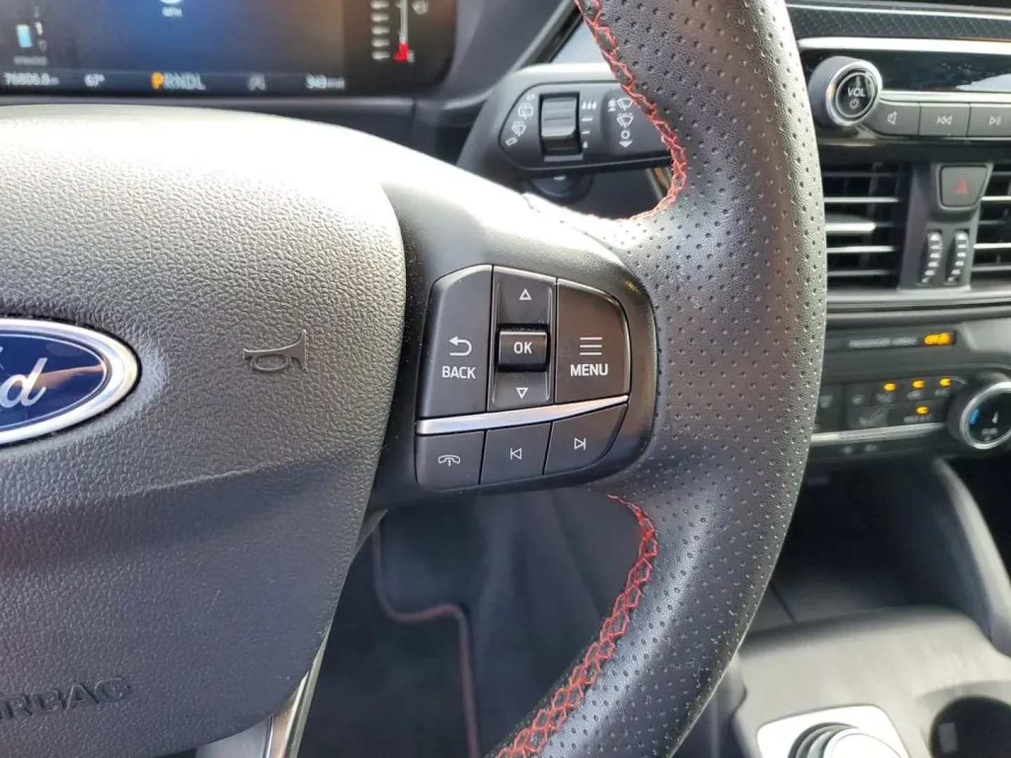 2023 Vapor Blue Metallic /Ebony Ford Escape ST-Line (1FMCU0MN4PU) with an 3 Cyl, 1.5L engine, 8-speed automatic transmission, located at 6064 Gull Rd, Kalamazoo, MI, 49048, (269) 222-0088, 42.328388, -85.512924 - Discover the exceptional performance and sleek design of the 2023 Ford Escape ST Line. This pre-owned model, now available at our dealership, offers an impressive combination of style, efficiency, and advanced technology. Powered by a fuel-efficient 3-cylinder, 1.5L engine, this Front Wheel Drive (F - Photo#20