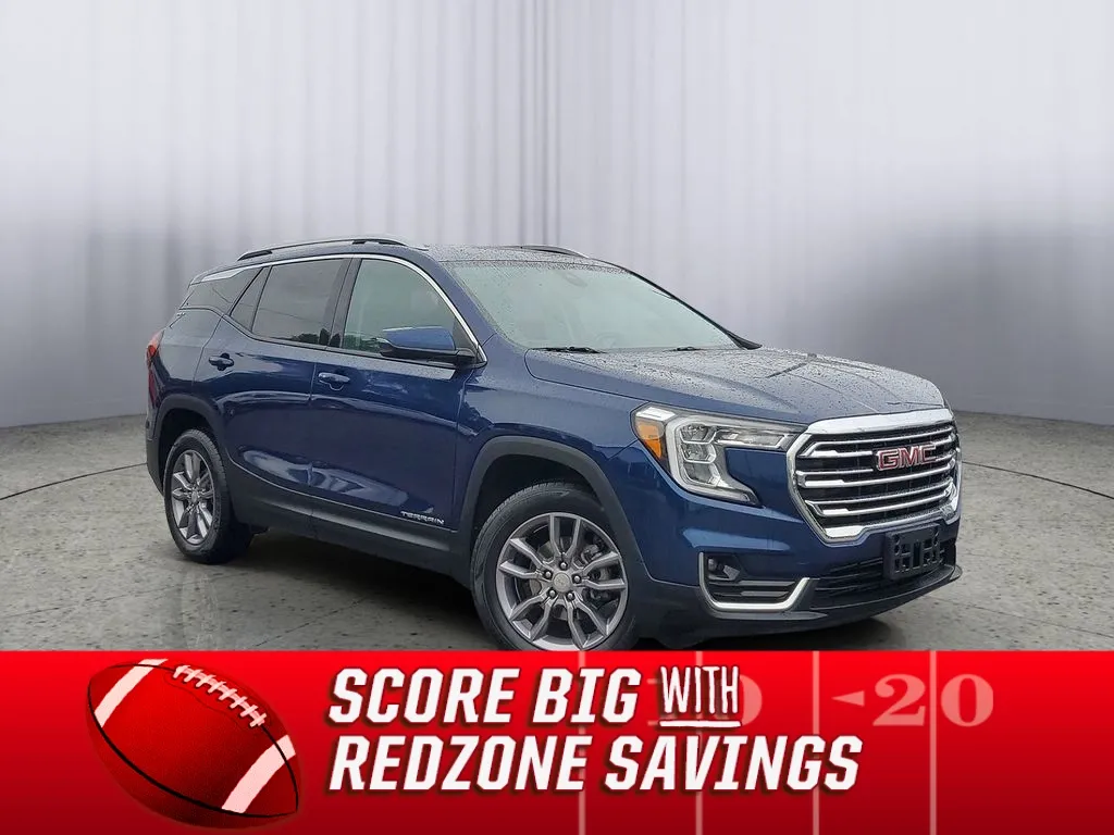 photo of 2023 GMC Terrain SLT AWD