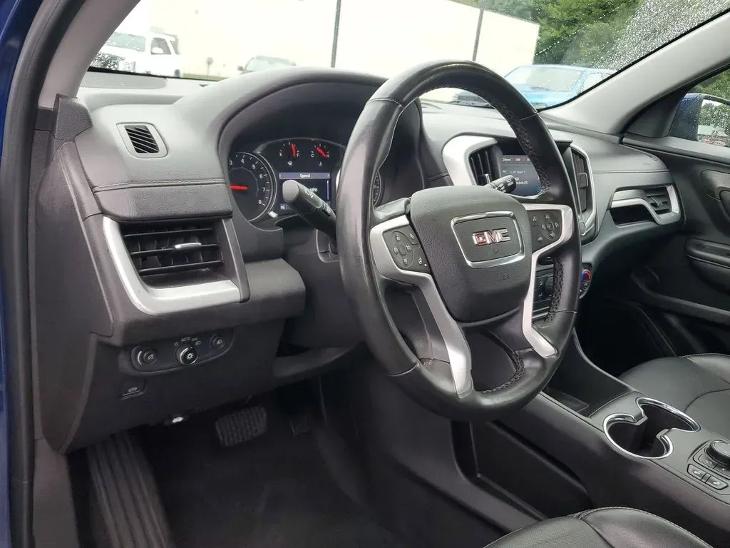 2023 Marine Metallic /Jet Black GMC Terrain SLT (3GKALVEG1PL) with an 4 Cyl, 1.5L engine, 9-speed automatic transmission, located at 6064 Gull Rd, Kalamazoo, MI, 49048, (269) 222-0088, 42.328388, -85.512924 - Are you ready to elevate your adventures and ensure that every journey is both comfortable and stylish? Look no further than this stunning 2023 GMC Terrain SLT AWD, available now at AutoMaxx - Kalamazoo. Whether you're navigating the daily commute, heading off to family outings, or hitting the open - Photo#16