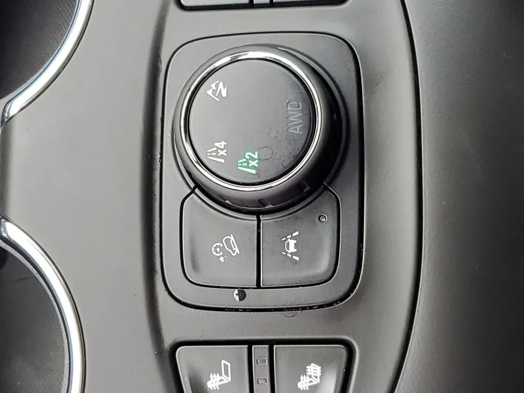 2023 Marine Metallic /Jet Black GMC Terrain SLT (3GKALVEG1PL) with an 4 Cyl, 1.5L engine, 9-speed automatic transmission, located at 6064 Gull Rd, Kalamazoo, MI, 49048, (269) 222-0088, 42.328388, -85.512924 - Are you ready to elevate your adventures and ensure that every journey is both comfortable and stylish? Look no further than this stunning 2023 GMC Terrain SLT AWD, available now at AutoMaxx - Kalamazoo. Whether you're navigating the daily commute, heading off to family outings, or hitting the open - Photo#26