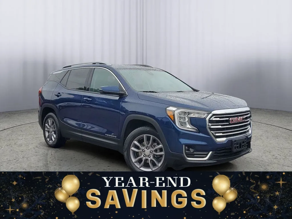 photo of 2023 GMC Terrain SLT AWD