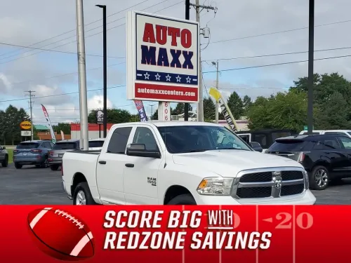 2023 RAM 1500 Classic Tradesman Crew Cab SWB 4WD