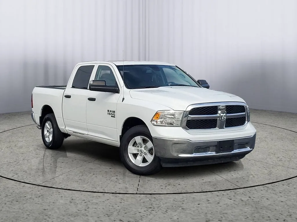 photo of 2023 RAM 1500 Classic Tradesman Crew Cab SWB 4WD