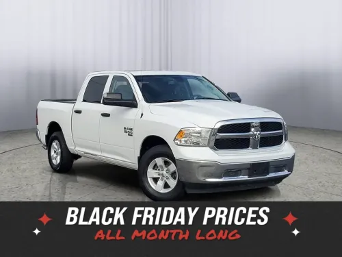 2023 RAM 1500 Classic Tradesman Crew Cab SWB 4WD