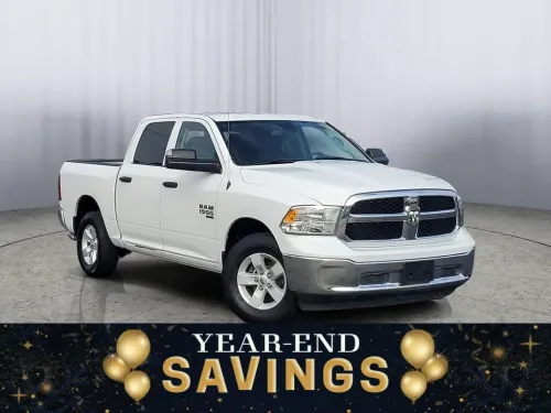 2023 RAM 1500 Classic Tradesman Crew Cab SWB 4WD