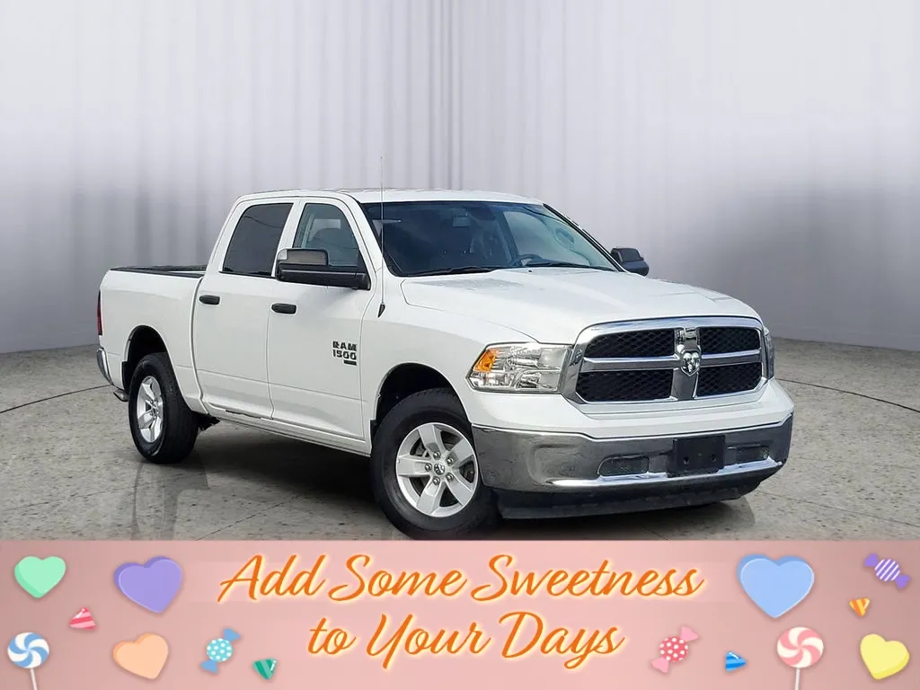 2023 RAM 1500 Classic Tradesman Crew Cab SWB 4WD