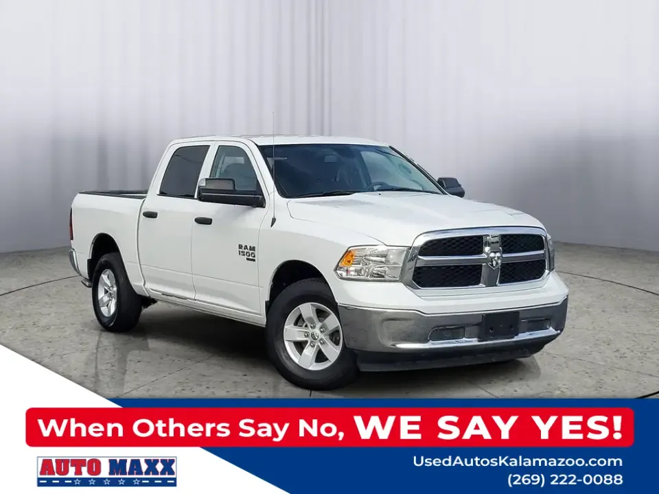 photo of 2023 RAM 1500 Classic Tradesman Crew Cab SWB 4WD