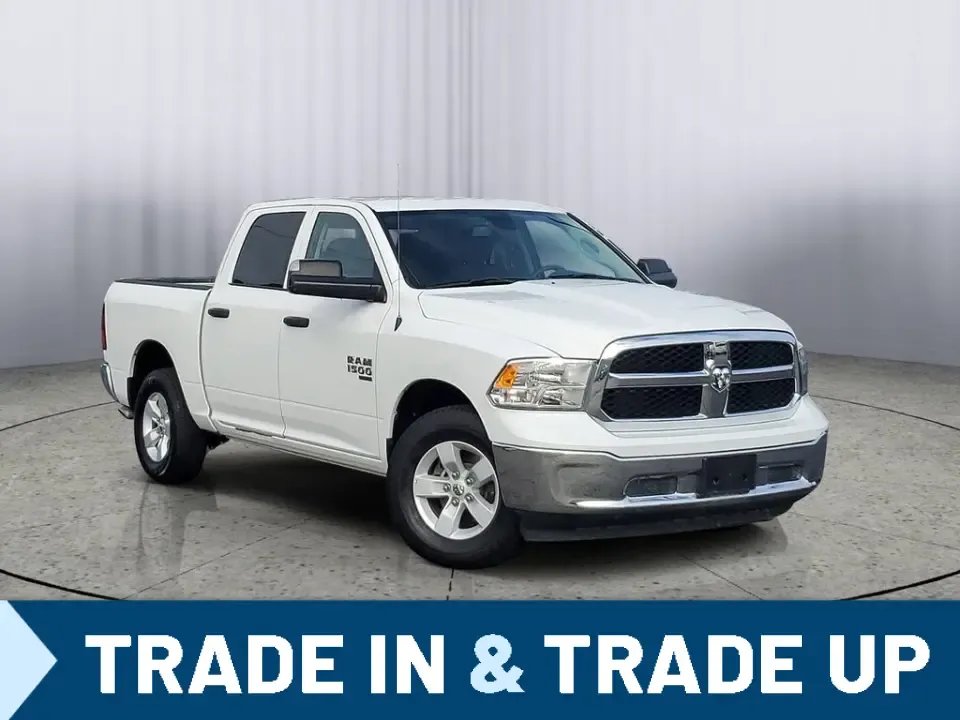 photo of 2023 RAM 1500 Classic Tradesman Crew Cab SWB 4WD