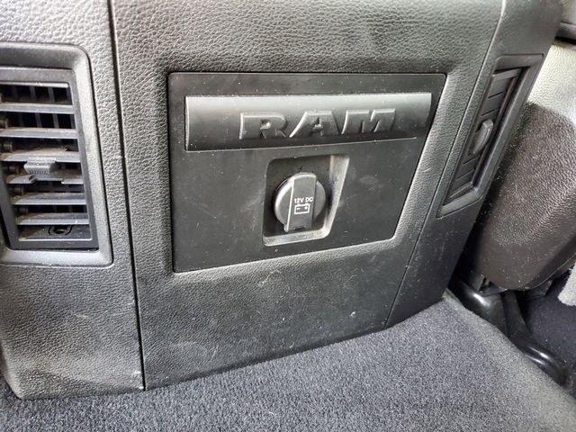 2023 Bright White Clearcoat /Diesel Gray/Black Ram 1500 Classic SLT (1C6RR7LG0PS) with an 3.6L V6 24V VVT engine, Automatic transmission, located at 6064 Gull Rd, Kalamazoo, MI, 49048, (269) 222-0088, 42.328388, -85.512924- Photo#9