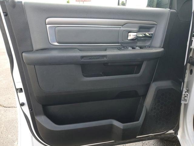 2023 Bright White Clearcoat /Diesel Gray/Black Ram 1500 Classic SLT (1C6RR7LG0PS) with an 3.6L V6 24V VVT engine, Automatic transmission, located at 6064 Gull Rd, Kalamazoo, MI, 49048, (269) 222-0088, 42.328388, -85.512924- Photo#10