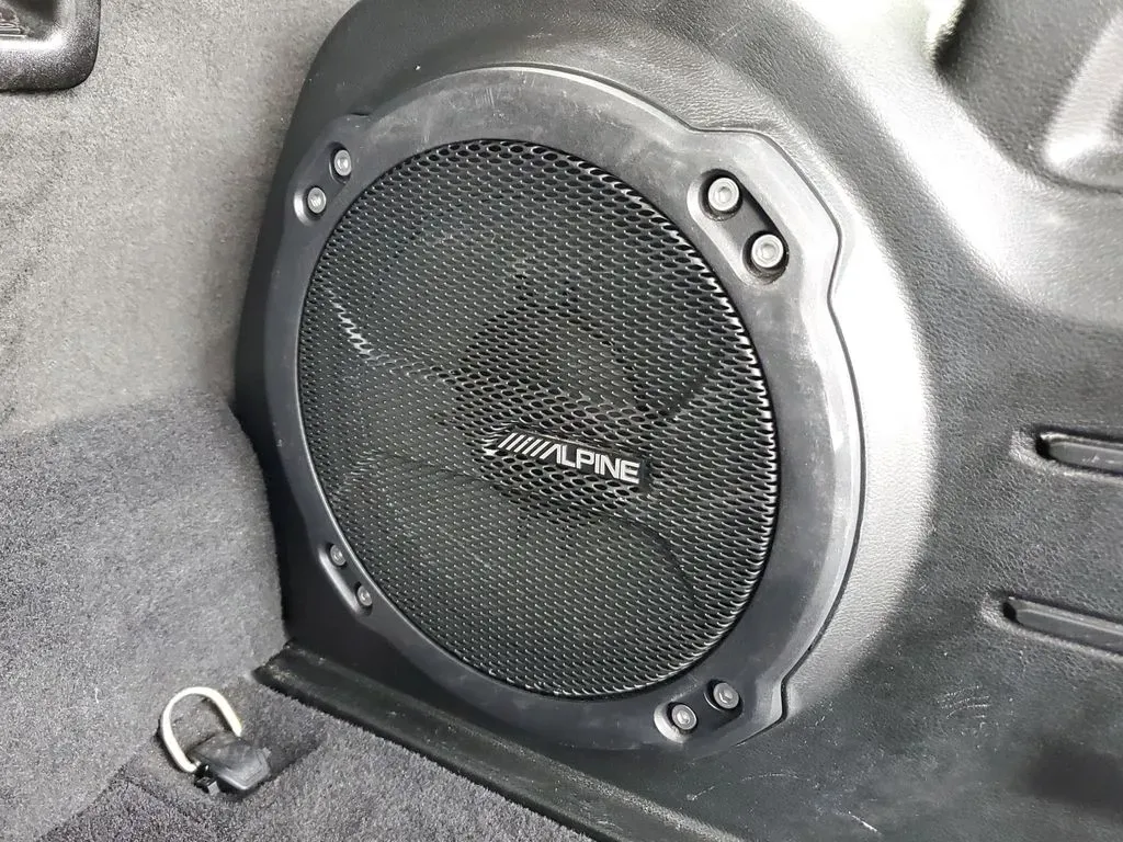 2023 BLACK /Black Jeep Wrangler Willys 4xe (1C4JJXN68PW) with an 4 Cyl, 2.0L engine, Automatic transmission, located at 6064 Gull Rd, Kalamazoo, MI, 49048, (269) 222-0088, 42.328388, -85.512924 - **Unleash Your Adventurous Spirit with the 2023 Jeep Wrangler Unlimited High Altitude 4XE!**<br /> <br /> Are you ready to take your weekend adventures to the next level? Look no further than this stunning 2023 Jeep Wrangler Unlimited High Altitude 4XE, now available at AutoMaxx Kalamazoo. With its - Photo#9