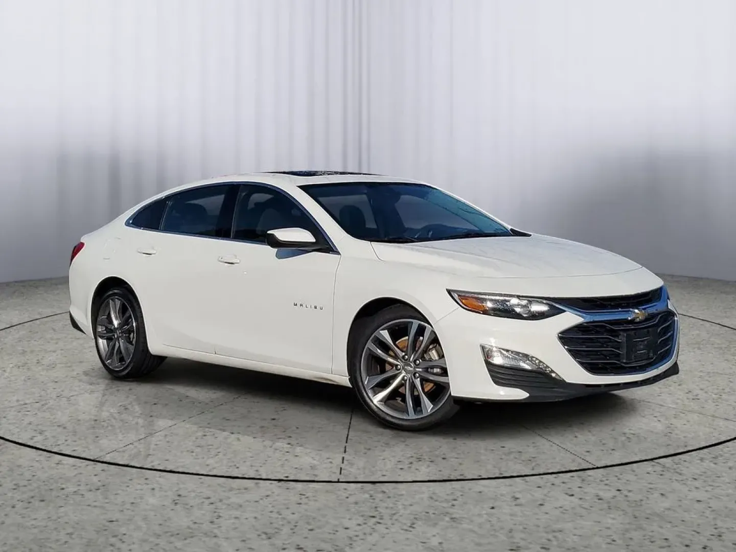2023 Summit White /Jet Black Chevrolet Malibu LT (1G1ZD5ST4PF) with an 4 Cyl, 1.5L engine, 2-speed CVT transmission, located at 6064 Gull Rd, Kalamazoo, MI, 49048, (269) 222-0088, 42.328388, -85.512924 - ### Experience the Open Road with the 2023 Chevrolet Malibu at AutoMaxx - Kalamazoo!<br /> <br /> Are you seeking a reliable sedan that perfectly balances style, comfort, and affordability? Look no further than the stunning **2023 Chevrolet Malibu 1LT**, now available at **AutoMaxx - Kalamazoo**. Th - Photo#1