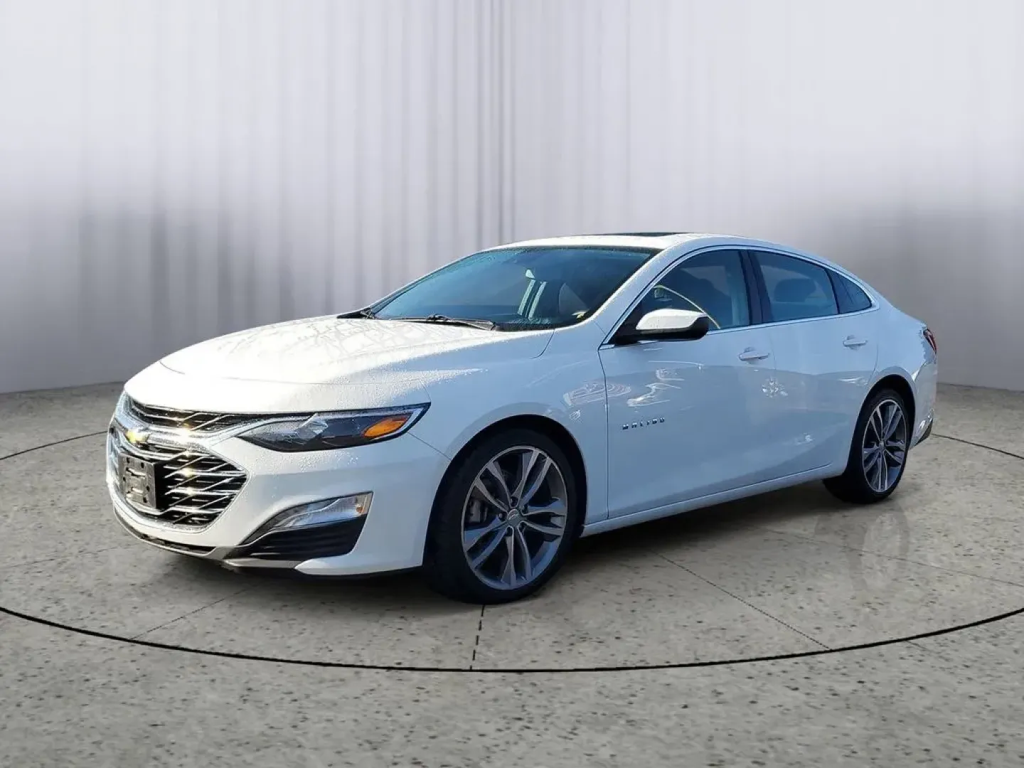 2023 Summit White /Jet Black Chevrolet Malibu LT (1G1ZD5ST4PF) with an 4 Cyl, 1.5L engine, 2-speed CVT transmission, located at 6064 Gull Rd, Kalamazoo, MI, 49048, (269) 222-0088, 42.328388, -85.512924 - ### Experience the Open Road with the 2023 Chevrolet Malibu at AutoMaxx - Kalamazoo!<br /> <br /> Are you seeking a reliable sedan that perfectly balances style, comfort, and affordability? Look no further than the stunning **2023 Chevrolet Malibu 1LT**, now available at **AutoMaxx - Kalamazoo**. Th - Photo#2