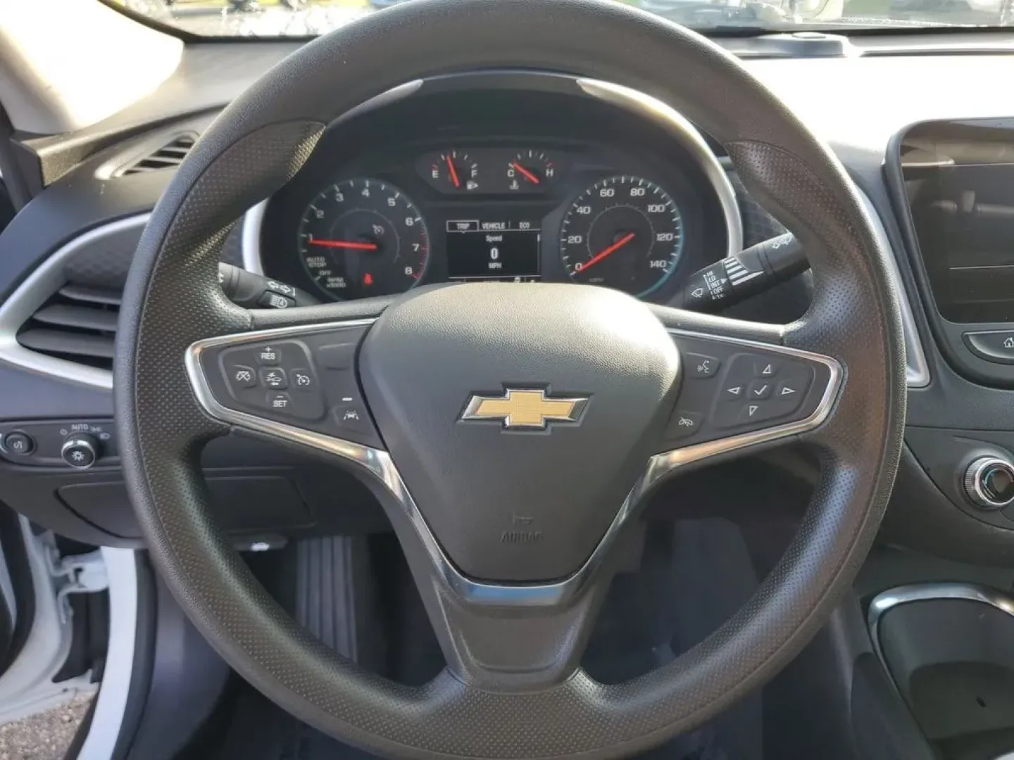2023 Summit White /Jet Black Chevrolet Malibu LT (1G1ZD5ST4PF) with an 4 Cyl, 1.5L engine, 2-speed CVT transmission, located at 6064 Gull Rd, Kalamazoo, MI, 49048, (269) 222-0088, 42.328388, -85.512924 - ### Experience the Open Road with the 2023 Chevrolet Malibu at AutoMaxx - Kalamazoo!<br /> <br /> Are you seeking a reliable sedan that perfectly balances style, comfort, and affordability? Look no further than the stunning **2023 Chevrolet Malibu 1LT**, now available at **AutoMaxx - Kalamazoo**. Th - Photo#17