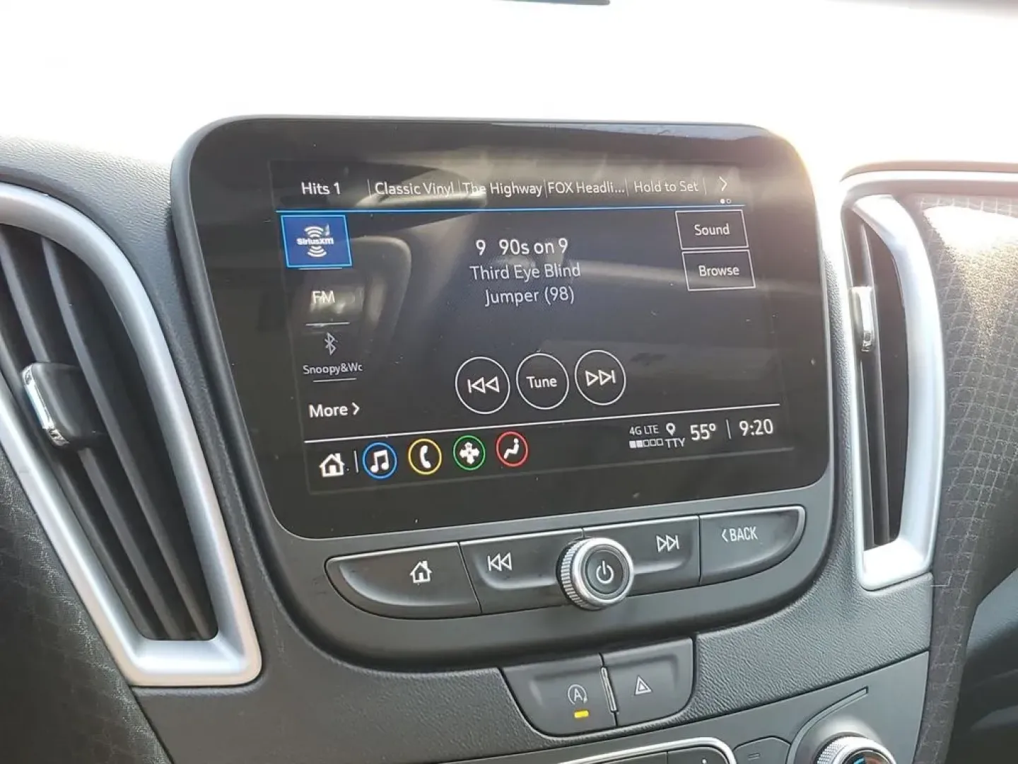 2023 Summit White /Jet Black Chevrolet Malibu LT (1G1ZD5ST4PF) with an 4 Cyl, 1.5L engine, 2-speed CVT transmission, located at 6064 Gull Rd, Kalamazoo, MI, 49048, (269) 222-0088, 42.328388, -85.512924 - ### Experience the Open Road with the 2023 Chevrolet Malibu at AutoMaxx - Kalamazoo!<br /> <br /> Are you seeking a reliable sedan that perfectly balances style, comfort, and affordability? Look no further than the stunning **2023 Chevrolet Malibu 1LT**, now available at **AutoMaxx - Kalamazoo**. Th - Photo#21
