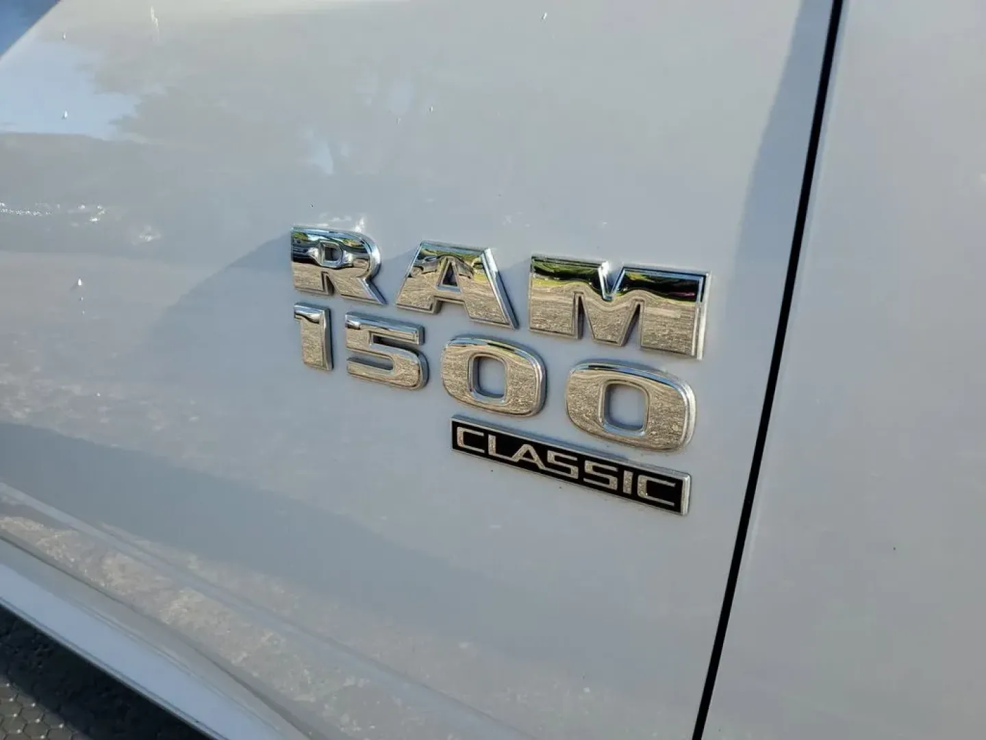 2019 /Diesel Gray/Black Ram 1500 Tradesman (3C6JR6DG9KG) with an V6, 3.6L engine, 8-speed automatic transmission, located at 6064 Gull Rd, Kalamazoo, MI, 49048, (269) 222-0088, 42.328388, -85.512924 - **Discover Adventure in the 2019 Ram 1500 Tradesman - Your Perfect Pickup for Life's Journeys!**<br /> <br /> Are you ready to elevate your everyday experience? The 2019 Ram 1500 Tradesman is not just any truck; it's the ultimate companion for those who crave adventure while balancing the demands of - Photo#6