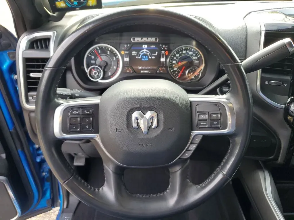 2022 /Black Ram 2500 Laramie (3C6UR5FL3NG) with an 6 Cyl, 6.7L engine, 6-speed automatic transmission, located at 6064 Gull Rd, Kalamazoo, MI, 49048, (269) 222-0088, 42.328388, -85.512924 - **Unleash Your Adventure with the 2022 Ram 2500 Laramie Diesel Perfect for Every Task!**<br /> <br /> Are you ready to elevate your driving experience? Whether you're a weekend warrior heading off the beaten path, a dedicated tradesperson hauling heavy loads, or a family seeking the perfect blend o - Photo#20