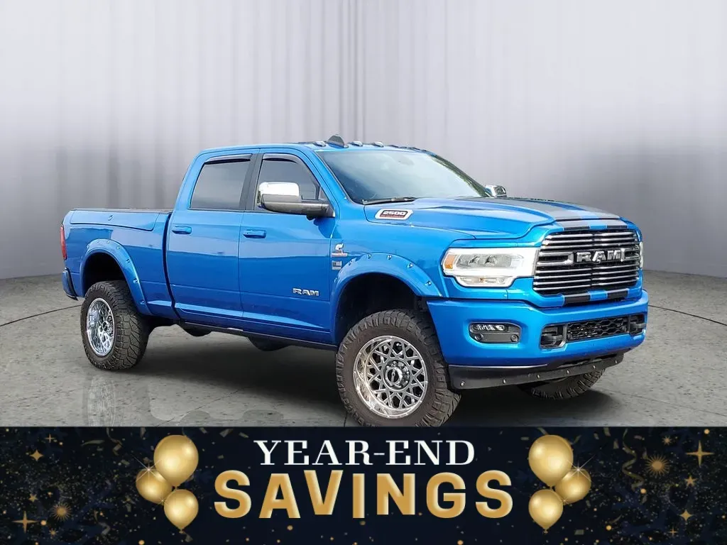 2022 /Black Ram 2500 Laramie (3C6UR5FL3NG) with an 6 Cyl, 6.7L engine, 6-speed automatic transmission, located at 6064 Gull Rd, Kalamazoo, MI, 49048, (269) 222-0088, 42.328388, -85.512924 - **Unleash Your Adventure with the 2022 Ram 2500 Laramie Diesel Perfect for Every Task!**<br /> <br /> Are you ready to elevate your driving experience? Whether you're a weekend warrior heading off the beaten path, a dedicated tradesperson hauling heavy loads, or a family seeking the perfect blend o - Photo#0