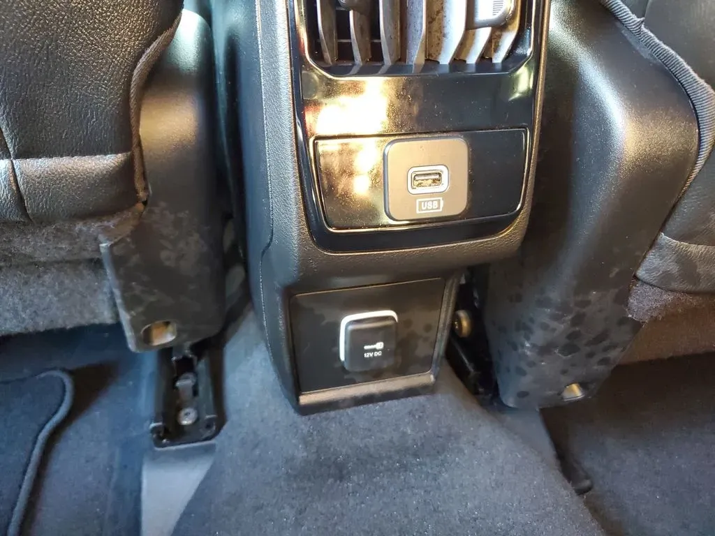 2025 /Black Jeep Compass Limited (3C4NJDCNXST) with an 4 Cyl, 2.0L engine, 8-speed automatic transmission, located at 6064 Gull Rd, Kalamazoo, MI, 49048, (269) 222-0088, 42.328388, -85.512924 - **Discover Your Next Adventure with the 2025 Jeep Compass Limited at AutoMaxx - Kalamazoo!**<br /> <br /> Are you ready to elevate your lifestyle with a vehicle that accommodates both daily commutes and weekend getaways? Look no further than the stunning 2025 Jeep Compass Limited, a perfect fusion o - Photo#11