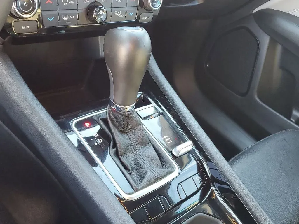 2025 /Black Jeep Compass Limited (3C4NJDCNXST) with an 4 Cyl, 2.0L engine, 8-speed automatic transmission, located at 6064 Gull Rd, Kalamazoo, MI, 49048, (269) 222-0088, 42.328388, -85.512924 - **Discover Your Next Adventure with the 2025 Jeep Compass Limited at AutoMaxx - Kalamazoo!**<br /> <br /> Are you ready to elevate your lifestyle with a vehicle that accommodates both daily commutes and weekend getaways? Look no further than the stunning 2025 Jeep Compass Limited, a perfect fusion o - Photo#25