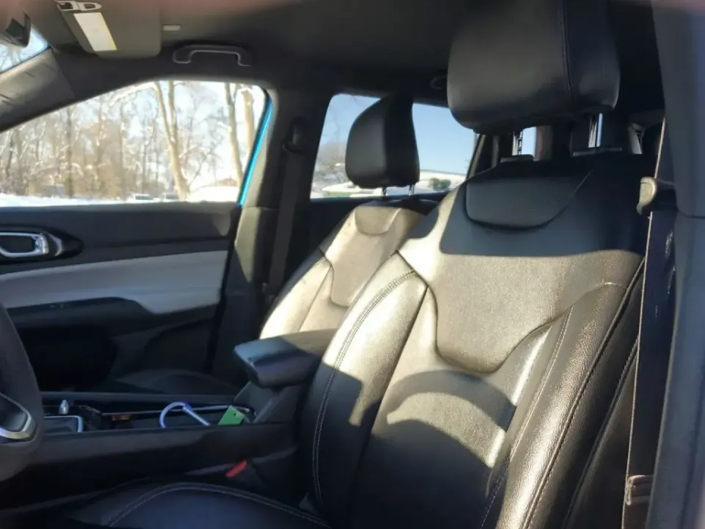2025 /Black Jeep Compass Limited (3C4NJDCNXST) with an 4 Cyl, 2.0L engine, 8-speed automatic transmission, located at 6064 Gull Rd, Kalamazoo, MI, 49048, (269) 222-0088, 42.328388, -85.512924 - Pack up for a Lake Michigan weekend, tackle snowy I-94 commutes, or run the daily school-and-groceries loop around Kalamazoo-this 2025 Jeep Compass Limited 4WD is built for real-life Michigan driving with the comfort and tech that makes every mile feel easier. With its eye-catching Hydro Blue Pearlc- Photo#14