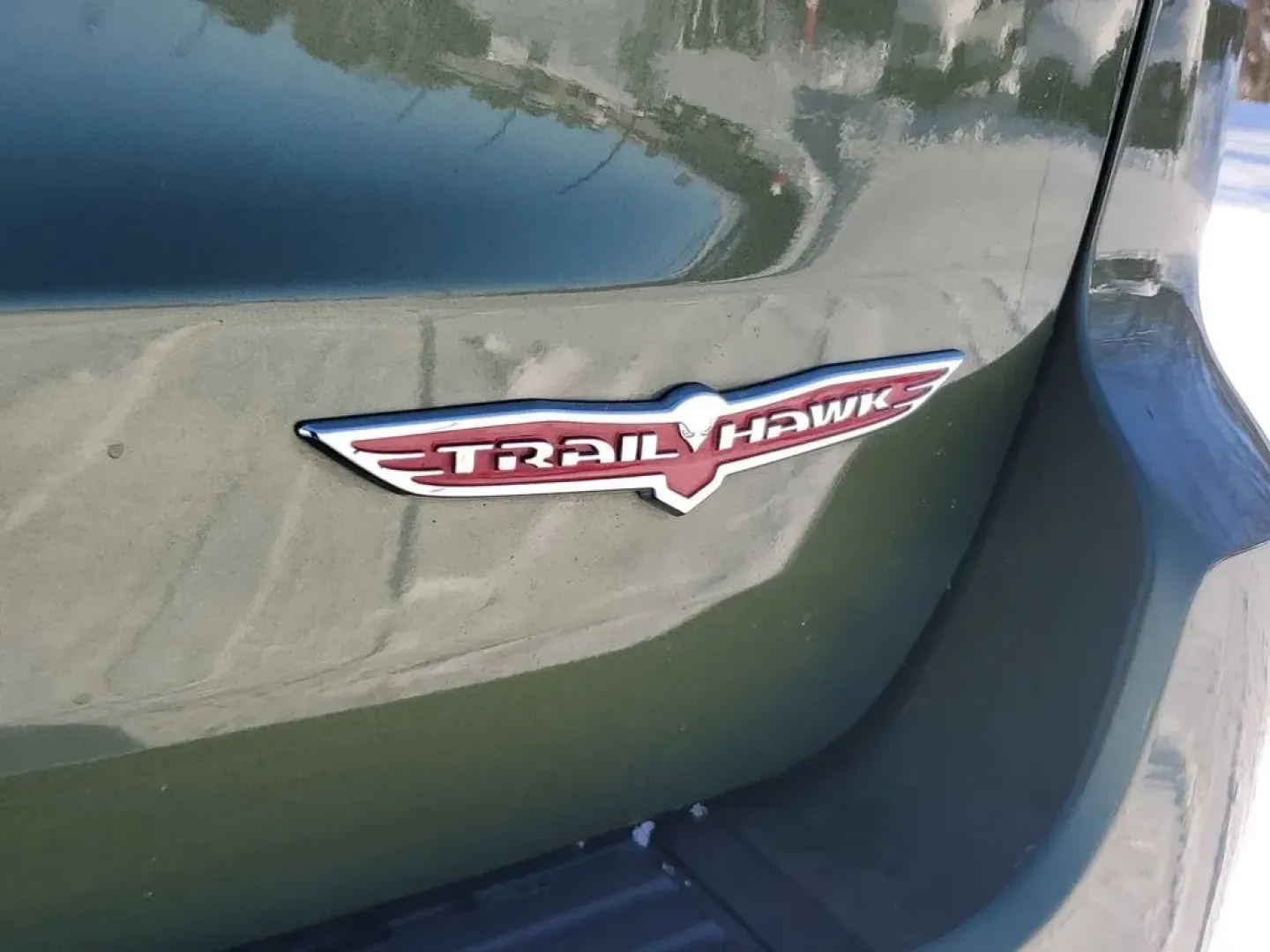 2021 /Black w/Ruby Red Accent Stitching Jeep Grand Cherokee Trailhawk (1C4RJFLG7MC) with an V6, 3.6L engine, 8-speed automatic transmission, located at 6064 Gull Rd, Kalamazoo, MI, 49048, (269) 222-0088, 42.328388, -85.512924 - **Conquer the Roads with the 2021 Jeep Grand Cherokee Trailhawk at AutoMaxx - Kalamazoo!**<br /> <br /> Are you ready to elevate your adventures? Whether you're navigating city streets or tackling rugged terrains for weekend escapades, the 2021 Jeep Grand Cherokee Trailhawk is your ticket to an exhi - Photo#7