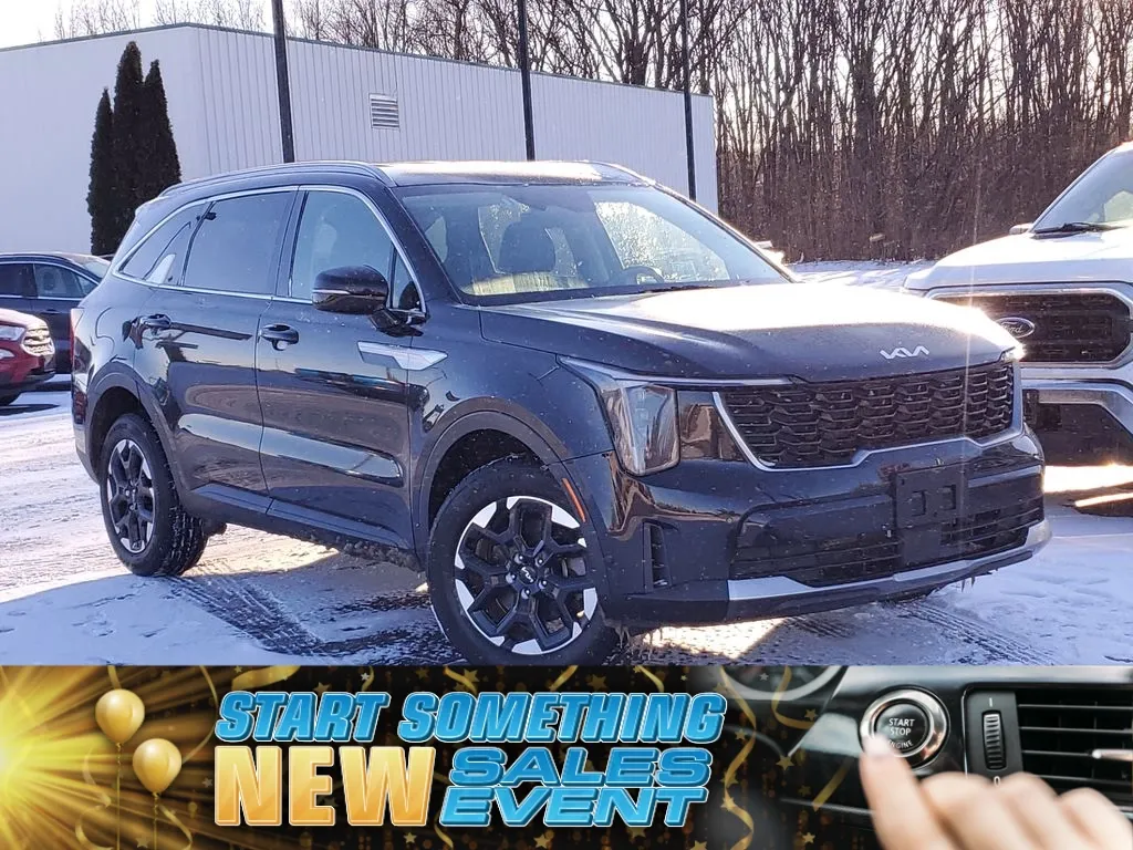 photo of 2024 Kia Sorento S