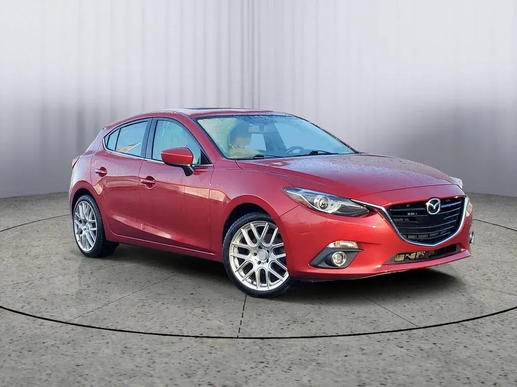 2014 /Almond Mazda Mazda3 s Grand Touring (JM1BM1M30E1) with an 4 Cyl, 2.5L engine, 6-speed automatic transmission, located at 6064 Gull Rd, Kalamazoo, MI, 49048, (269) 222-0088, 42.328388, -85.512924 - **Experience the Thrill of Driving with This 2014 Mazda3 Perfect for Your Active Lifestyle!**<br /> <br /> Are you ready to elevate your daily commute or weekend getaways? Look no further than this stunning 2014 Mazda3 s Grand Touring, a pre-owned gem waiting for its next adventure! With its sporty - Photo#1