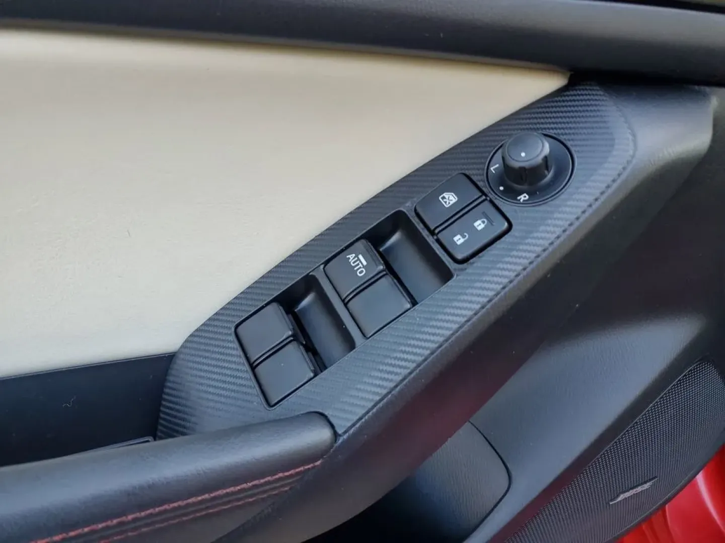 2014 /Almond Mazda Mazda3 s Grand Touring (JM1BM1M30E1) with an 4 Cyl, 2.5L engine, 6-speed automatic transmission, located at 6064 Gull Rd, Kalamazoo, MI, 49048, (269) 222-0088, 42.328388, -85.512924 - **Experience the Thrill of Driving with This 2014 Mazda3 Perfect for Your Active Lifestyle!**<br /> <br /> Are you ready to elevate your daily commute or weekend getaways? Look no further than this stunning 2014 Mazda3 s Grand Touring, a pre-owned gem waiting for its next adventure! With its sporty - Photo#11