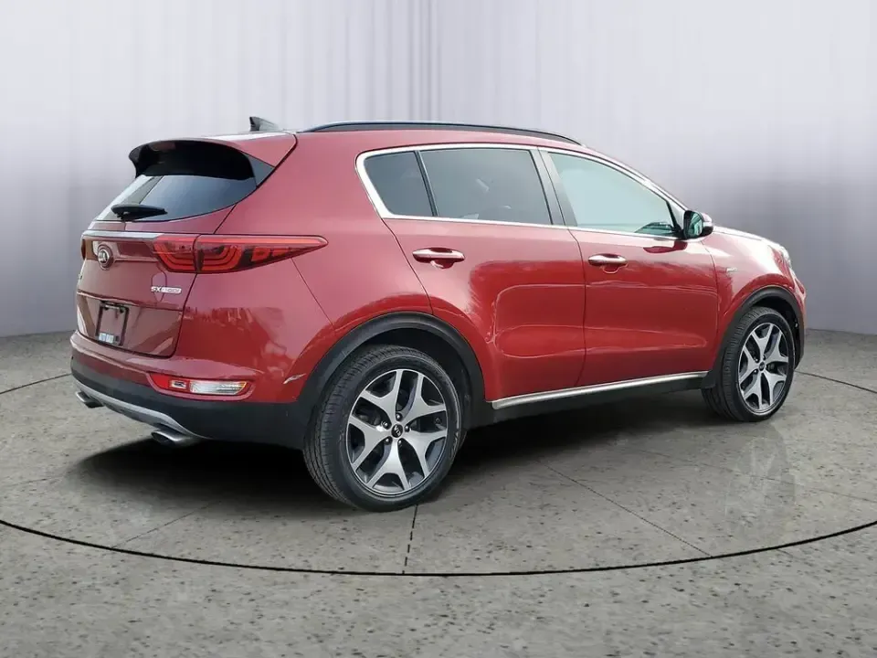 2018 /Gray Kia Sportage SX Turbo (KNDPRCA68J7) with an 4 Cyl, 2.0L engine, 6-speed automatic transmission, located at 6064 Gull Rd, Kalamazoo, MI, 49048, (269) 222-0088, 42.328388, -85.512924 - **Adventure Awaits with the 2018 Kia Sportage SX Turbo at AutoMaxx - Kalamazoo!**<br /> <br /> If you're searching for the perfect blend of style, comfort, and functionality, look no further than the 2018 Kia Sportage SX Turbo. Ideal for weekend getaways or daily commutes, this pre-owned SUV is read - Photo#3