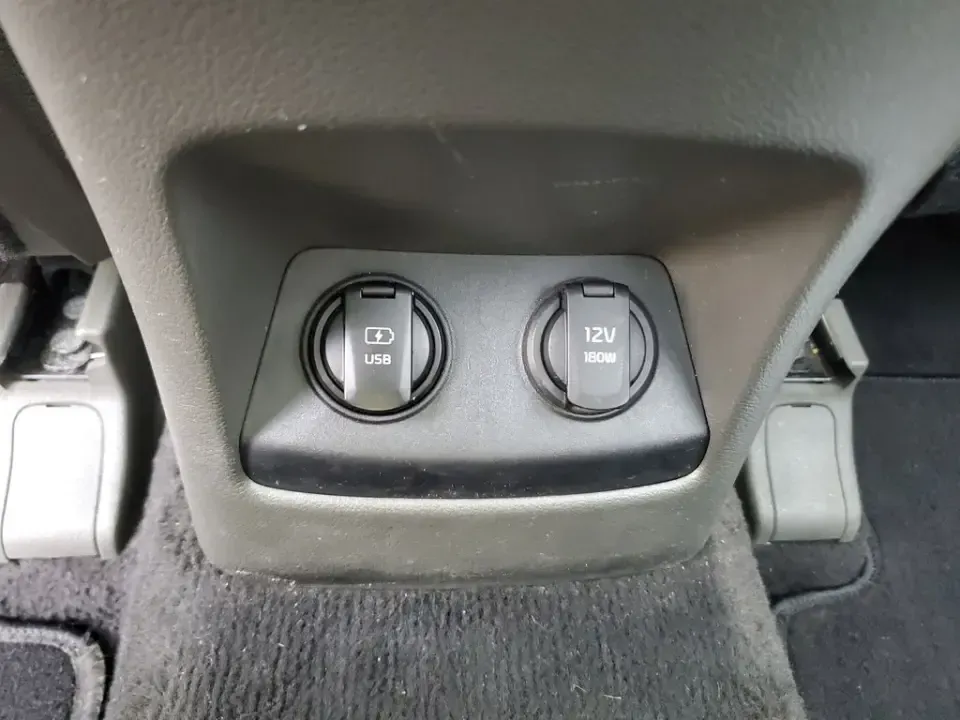 2018 /Gray Kia Sportage SX Turbo (KNDPRCA68J7) with an 4 Cyl, 2.0L engine, 6-speed automatic transmission, located at 6064 Gull Rd, Kalamazoo, MI, 49048, (269) 222-0088, 42.328388, -85.512924 - **Adventure Awaits with the 2018 Kia Sportage SX Turbo at AutoMaxx - Kalamazoo!**<br /> <br /> If you're searching for the perfect blend of style, comfort, and functionality, look no further than the 2018 Kia Sportage SX Turbo. Ideal for weekend getaways or daily commutes, this pre-owned SUV is read - Photo#11