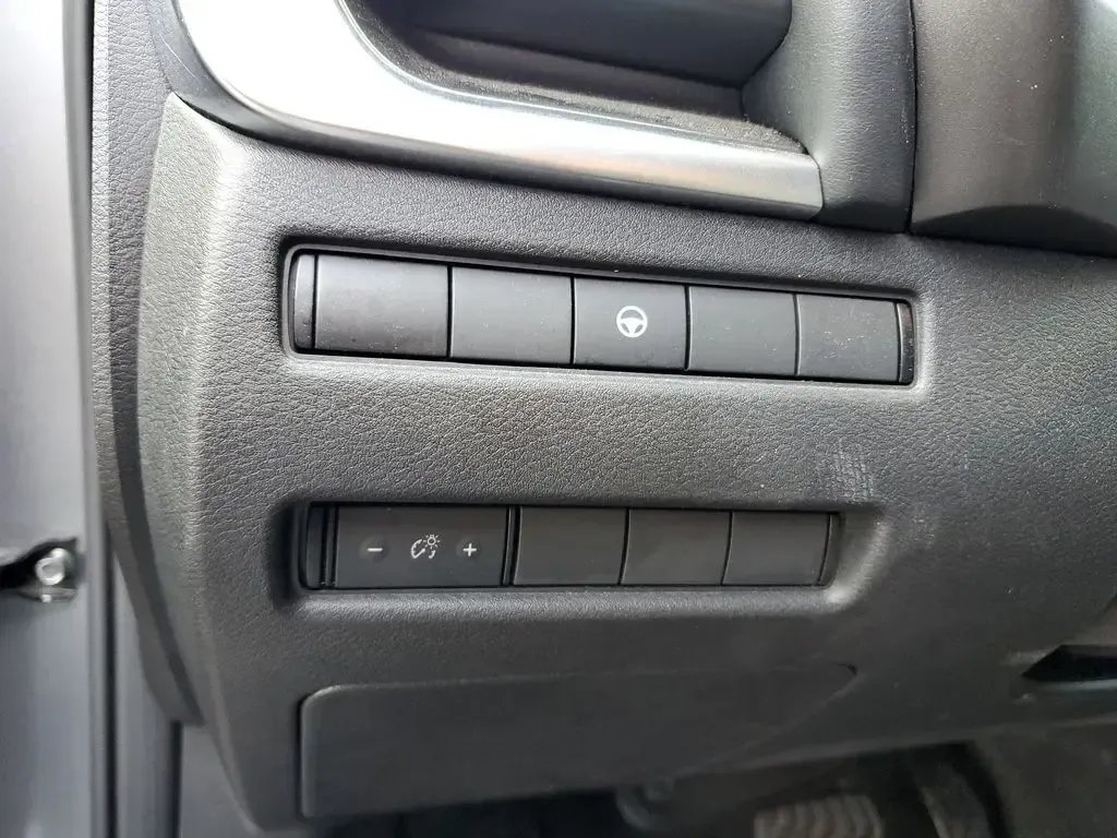 2023 /Charcoal Nissan Rogue SV (JN8BT3BA6PW) with an 3 Cyl, 1.5L engine, CVT transmission, located at 6064 Gull Rd, Kalamazoo, MI, 49048, (269) 222-0088, 42.328388, -85.512924 - **Unleash Adventure with this 2023 Nissan Rogue SV SUV - Your Perfect Companion for Everyday Journeys!**<br /> <br /> Are you ready to elevate your daily drives and weekend escapes? Look no further! The 2023 Nissan Rogue SV, now available at AutoMaxx in Kalamazoo, MI, is the ideal SUV for those who - Photo#15