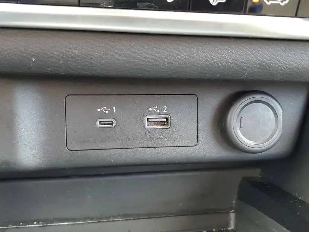 2023 /Charcoal Nissan Rogue SV (JN8BT3BA6PW) with an 3 Cyl, 1.5L engine, CVT transmission, located at 6064 Gull Rd, Kalamazoo, MI, 49048, (269) 222-0088, 42.328388, -85.512924 - **Unleash Adventure with this 2023 Nissan Rogue SV SUV - Your Perfect Companion for Everyday Journeys!**<br /> <br /> Are you ready to elevate your daily drives and weekend escapes? Look no further! The 2023 Nissan Rogue SV, now available at AutoMaxx in Kalamazoo, MI, is the ideal SUV for those who - Photo#25