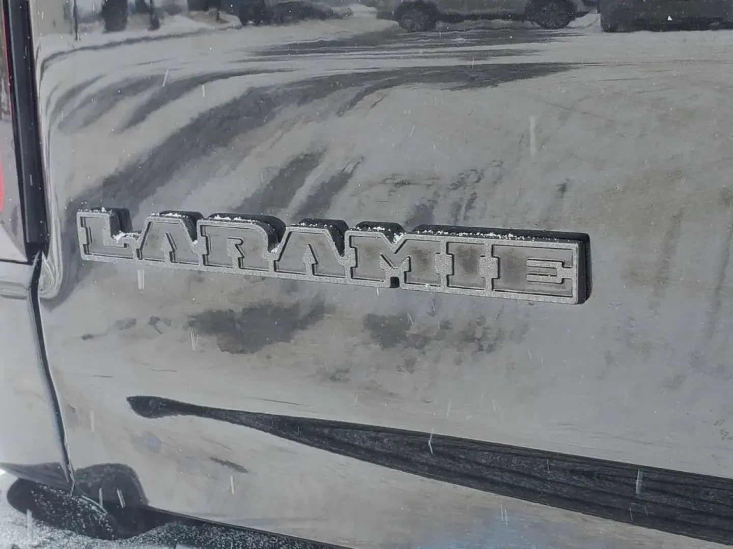 2019 /Black Ram 1500 Laramie (1C6SRFJT3KN) with an V8, 5.7L engine, 8-speed automatic transmission, located at 6064 Gull Rd, Kalamazoo, MI, 49048, (269) 222-0088, 42.328388, -85.512924 - **Discover Your Next Adventure with the 2019 Ram 1500 Laramie Perfect for Every Lifestyle!**<br /> <br /> At AutoMaxx - Kalamazoo, we understand that life is a journey, and having the right vehicle makes all the difference. Whether you're a weekend warrior looking to haul your gear for outdoor adve - Photo#6