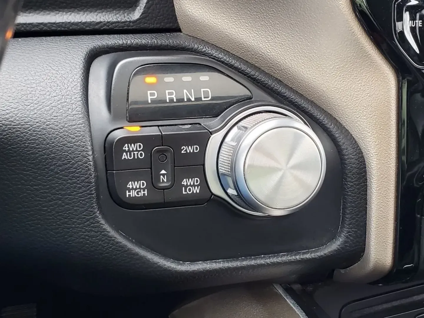 2019 /Black Ram 1500 Laramie (1C6SRFJT3KN) with an V8, 5.7L engine, 8-speed automatic transmission, located at 6064 Gull Rd, Kalamazoo, MI, 49048, (269) 222-0088, 42.328388, -85.512924 - **Discover Your Next Adventure with the 2019 Ram 1500 Laramie Perfect for Every Lifestyle!**<br /> <br /> At AutoMaxx - Kalamazoo, we understand that life is a journey, and having the right vehicle makes all the difference. Whether you're a weekend warrior looking to haul your gear for outdoor adve - Photo#24