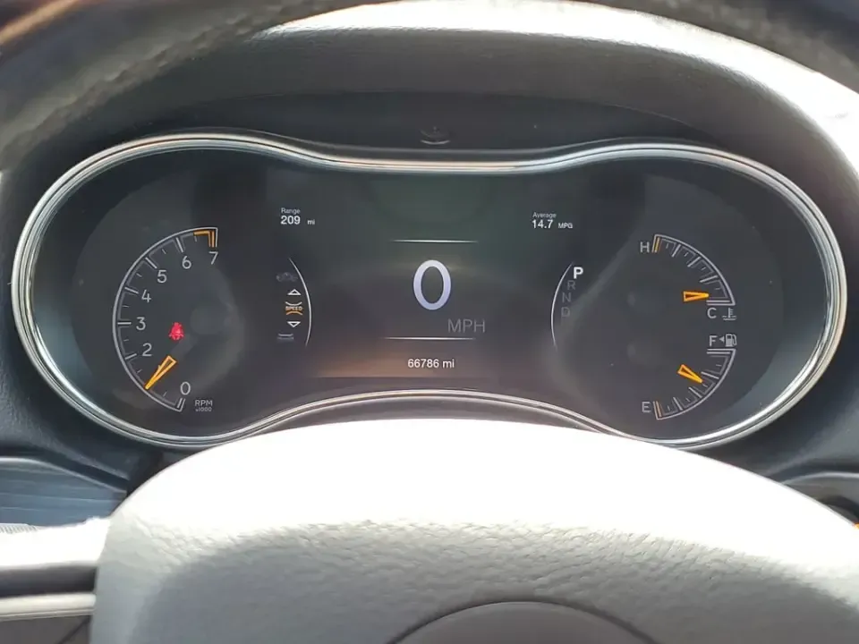 2020 /Light Frost Beige/Black Jeep Grand Cherokee Limited (1C4RJFBG3LC) with an V6, 3.6L engine, 8-speed automatic transmission, located at 6064 Gull Rd, Kalamazoo, MI, 49048, (269) 222-0088, 42.328388, -85.512924 - **Experience the Ultimate Adventure with the 2020 Jeep Grand Cherokee Limited at AutoMaxx Kalamazoo!**<br /> <br /> Are you searching for a versatile SUV that can elevate your weekend getaways or daily commutes? Look no further than the stunning 2020 Jeep Grand Cherokee Limited, available now at Au - Photo#22