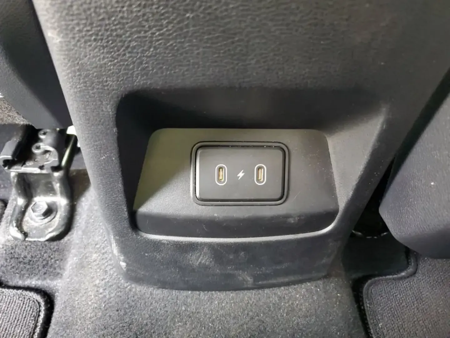 2024 /Black Kia Soul S (KNDJ23AUXR7) with an 4 Cyl, 2.0L engine, CVT transmission, located at 6064 Gull Rd, Kalamazoo, MI, 49048, (269) 222-0088, 42.328388, -85.512924 - **Discover the 2024 Kia Soul: Your Perfect Blend of Style and Functionality for Everyday Adventures!**<br /> <br /> Are you in the market for a versatile, affordable used car that seamlessly fits into your busy lifestyle? Look no further than the 2024 Kia Soul, available now at AutoMaxx - Kalamazoo!- Photo#9