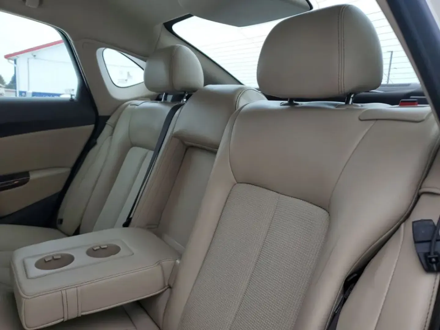 2014 /Cashmere Buick Verano Convenience Group (1G4PR5SK1E4) with an 4 Cyl, 2.4L engine, 6-speed automatic transmission, located at 6064 Gull Rd, Kalamazoo, MI, 49048, (269) 222-0088, 42.328388, -85.512924 - **Experience Luxury and Comfort with the 2014 Buick Verano - Perfect for Your Daily Commute!**<br /> <br /> Are you searching for a vehicle that balances comfort, style, and practicality? Look no further than this stunning 2014 Buick Verano available now at AutoMaxx - Kalamazoo! Located at 6064 Gull- Photo#7