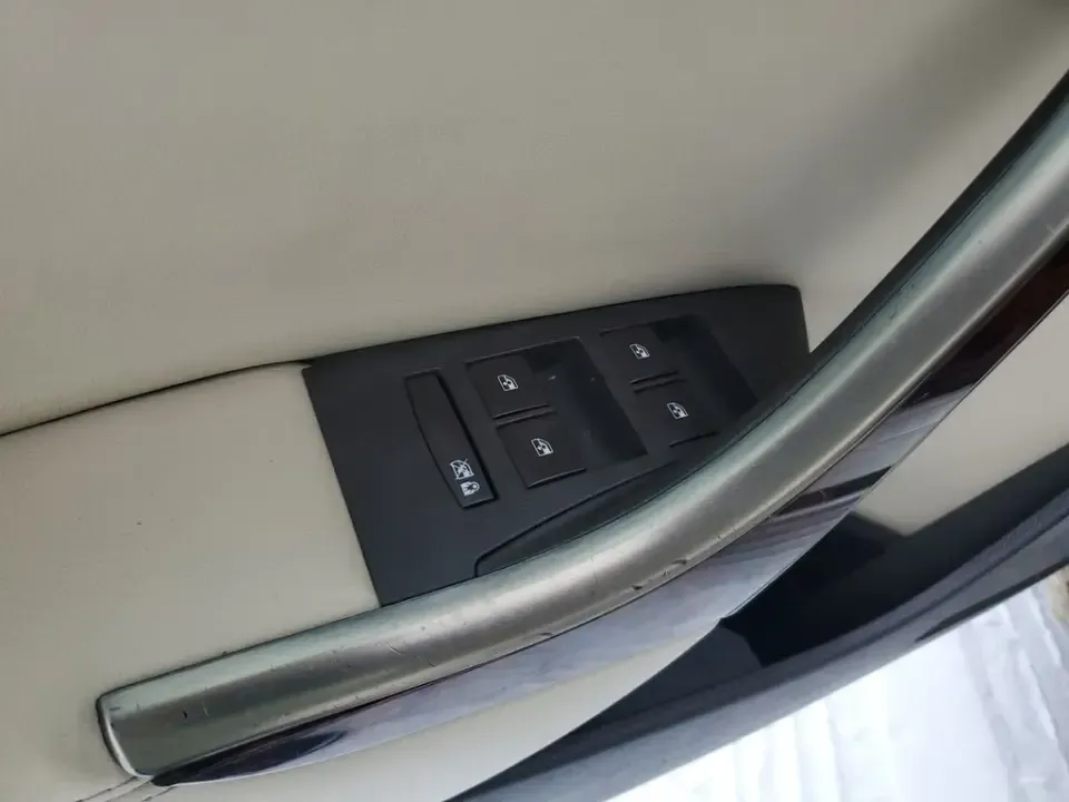 2014 /Cashmere Buick Verano Convenience Group (1G4PR5SK1E4) with an 4 Cyl, 2.4L engine, 6-speed automatic transmission, located at 6064 Gull Rd, Kalamazoo, MI, 49048, (269) 222-0088, 42.328388, -85.512924 - **Experience Luxury and Comfort with the 2014 Buick Verano - Perfect for Your Daily Commute!**<br /> <br /> Are you searching for a vehicle that balances comfort, style, and practicality? Look no further than this stunning 2014 Buick Verano available now at AutoMaxx - Kalamazoo! Located at 6064 Gull - Photo#10