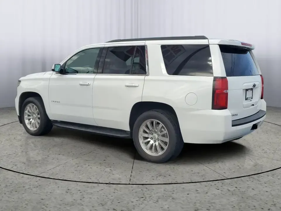 2020 /Jet Black Chevrolet Tahoe LS (1GNSKAKC1LR) with an V8, 5.3L engine, 6-speed automatic transmission, located at 6064 Gull Rd, Kalamazoo, MI, 49048, (269) 222-0088, 42.328388, -85.512924 - **Discover Your Next Adventure with the 2020 Chevrolet Tahoe at AutoMaxx - Kalamazoo!**<br /> <br /> Are you ready to elevate your family road trips or weekend adventures? The 2020 Chevrolet Tahoe, available now at AutoMaxx in Kalamazoo, MI, is designed to accommodate everything from daily commutes - Photo#2